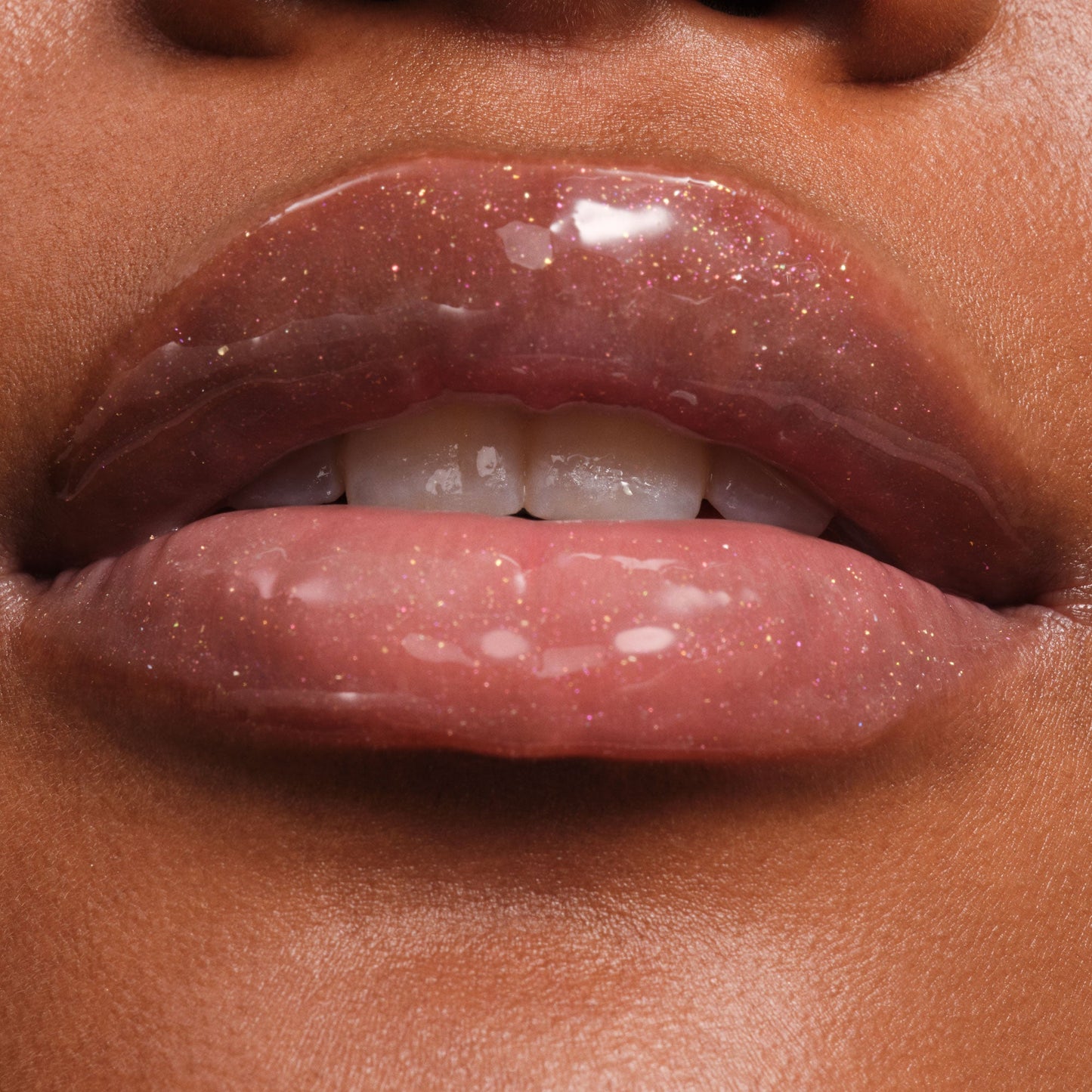 phyto-glow-lip-balm-shimmer-stardust-t7 NATR-10131-Phyto-Glow-Lip-Hover-Stardust.jpg