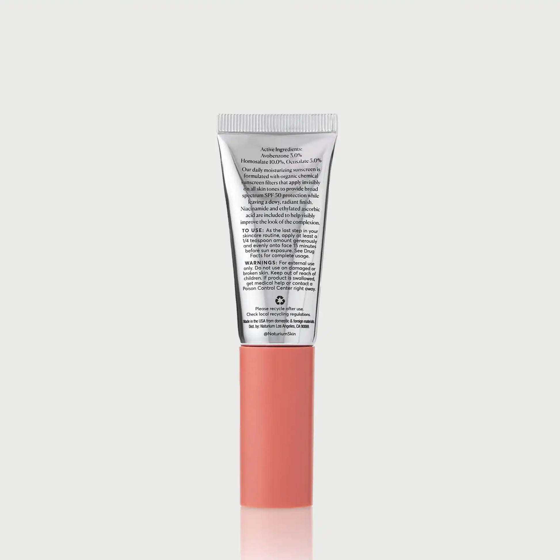 dew-glow-moisturizer-spf-50-travel-size-e6 NATR-10157_Dew-Glow-Moisturizer-SPF-50-Mini_back_capon_bonebkgd_d7cb9bbb-e294-42e2-8d5a-28c73c09b5b5.webp
