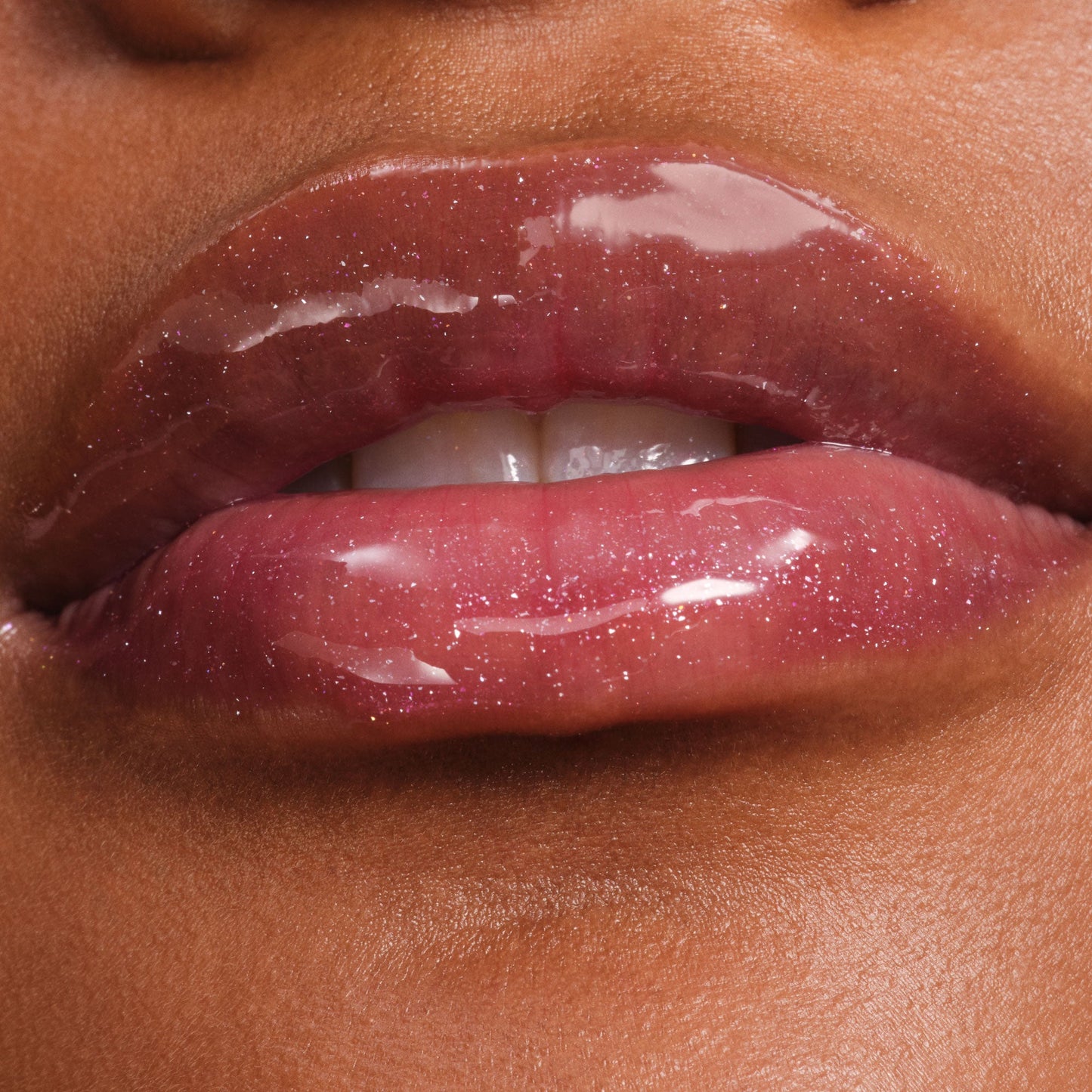 phyto-glow-lip-balm-shimmer-solar-z2 NATR-60145-Phyto-Glow-Lip-Hover-Solar.jpg